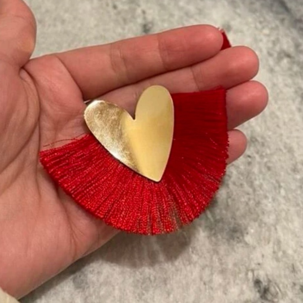 7/$35♥️Luxe Golden Fringed Hearts | Red Fringe Tassel Dramatic Bold Statement ♥️ - Picture 11 of 12